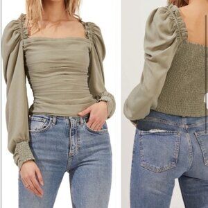 NWT ASTR Olive Green Square Neck Puff Sleeve Top Smocked Blouse Size M - NEW